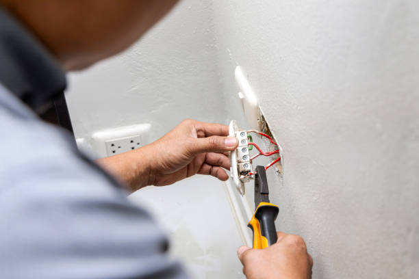 Best Licensed Electrician  in Palo Alto, CA